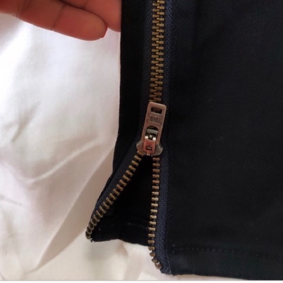 Madewell Ankle Zipper Skinny Jeans - Picture 3 of 4